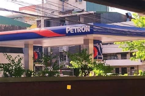 petron corporation|PSE clears Petron’s P17 billion pref share offer.